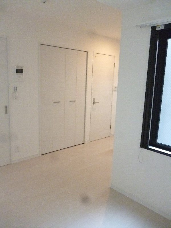 ブリステラス学芸大学前 リビング