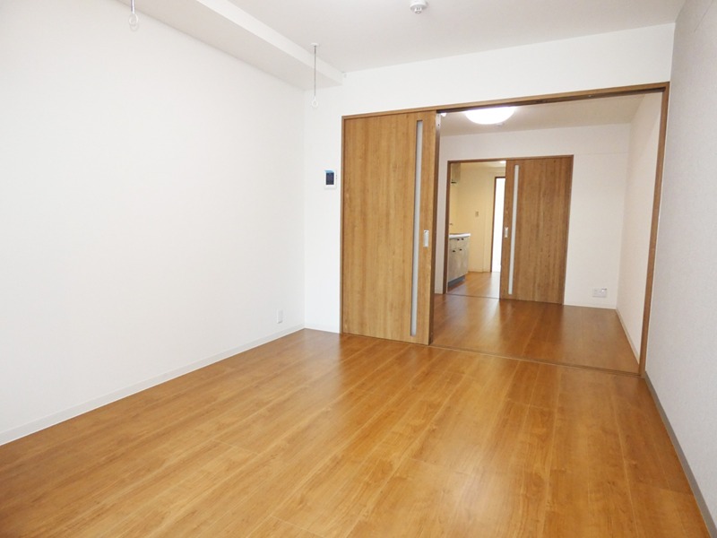 Kukuna Omori (ククナ　オオモリ） ベッドルーム