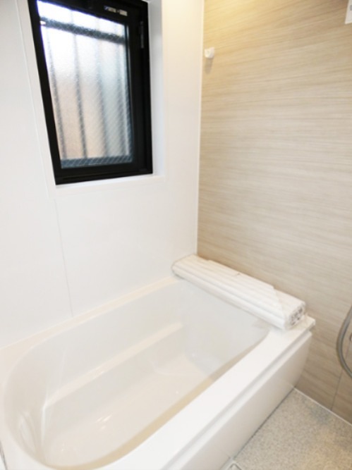 Kukuna Omori (ククナ　オオモリ） 風呂画像