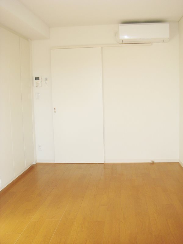 壽アパートメント   リビング