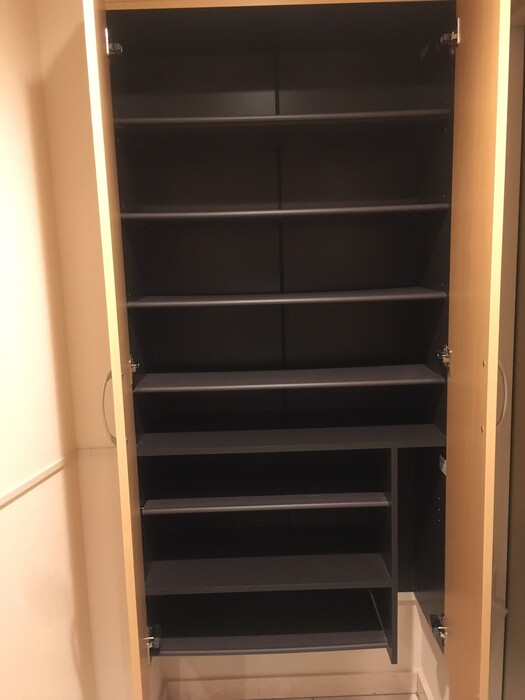 Hill Flat Osaki 玄関