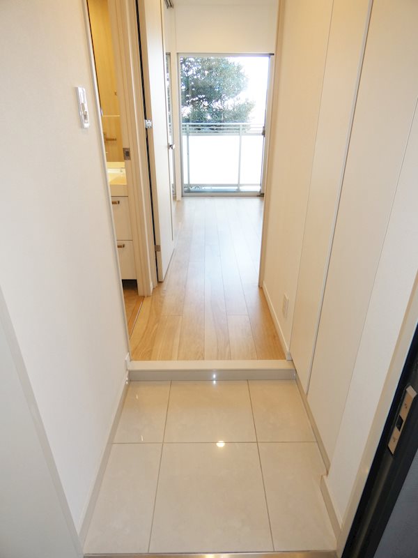 フレンシア南品川  玄関