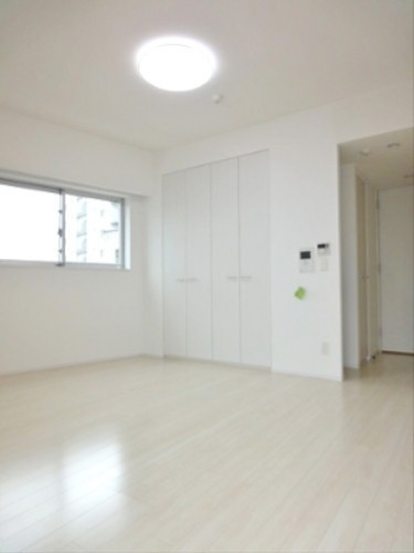 ウィステリア大森山王 リビング