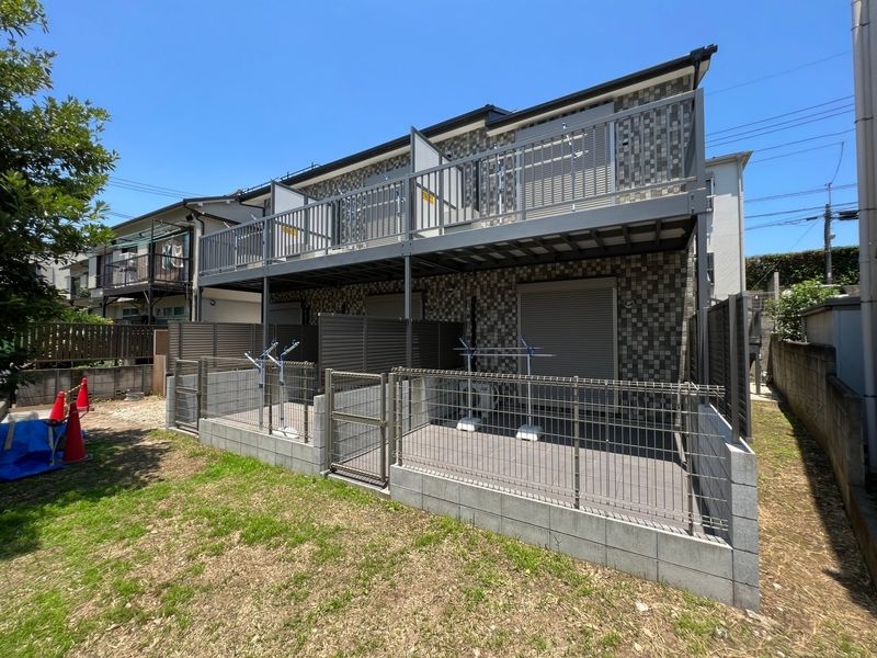 テラスハウス 201号室 外観