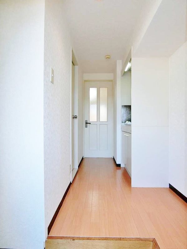 クレストドーセン 玄関