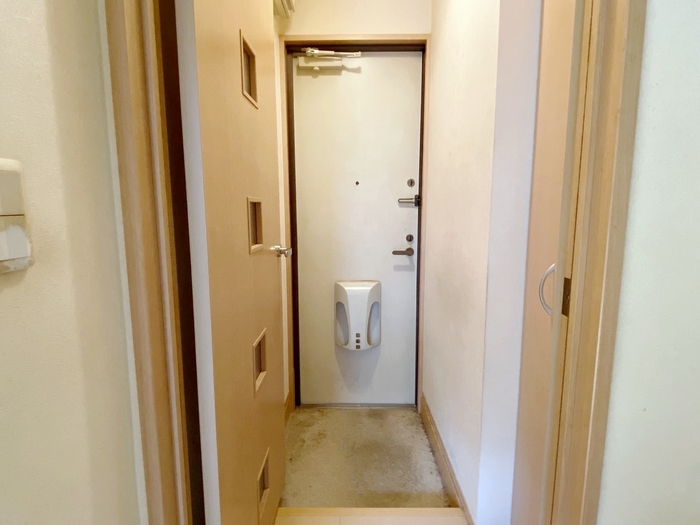 サンハウス中央 玄関