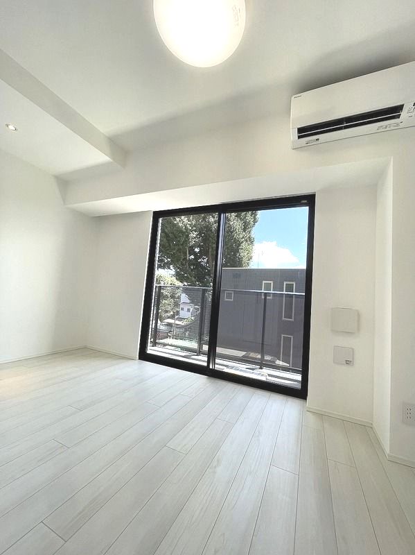 RELUXIA品川西大井 リビング