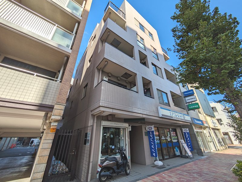 日東ビル 303号室 外観