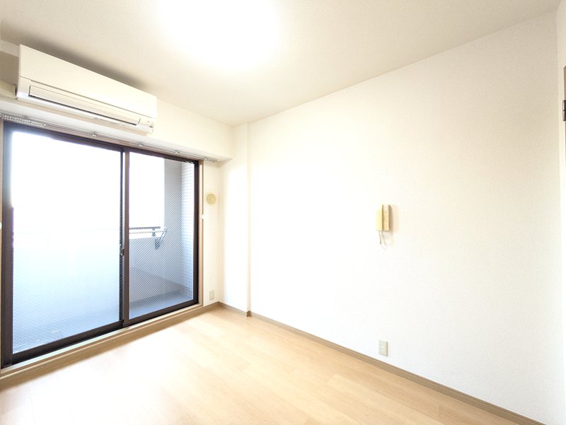 日東ビル ベッドルーム