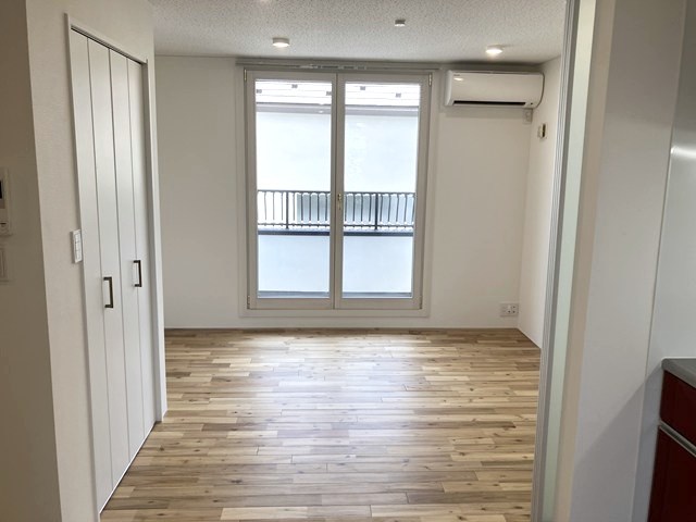 ルポ・ルアナ 玄関