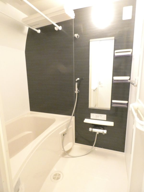 ドエルOKANO２ 風呂画像