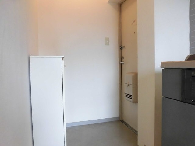 トーレタケダ 玄関