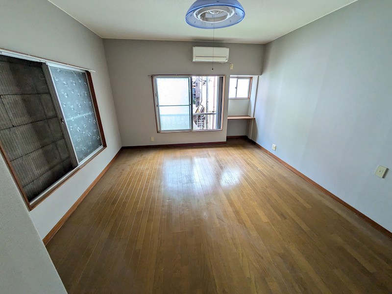 希望荘 リビング