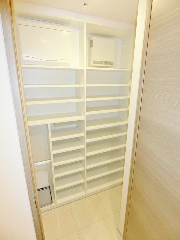 目黒第一マンションズ 玄関