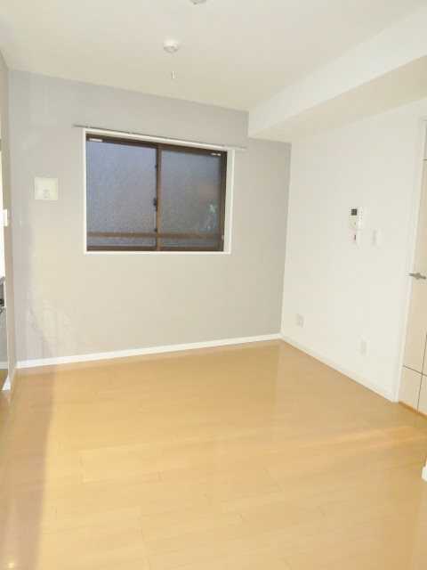 WELL House 東大井 リビング