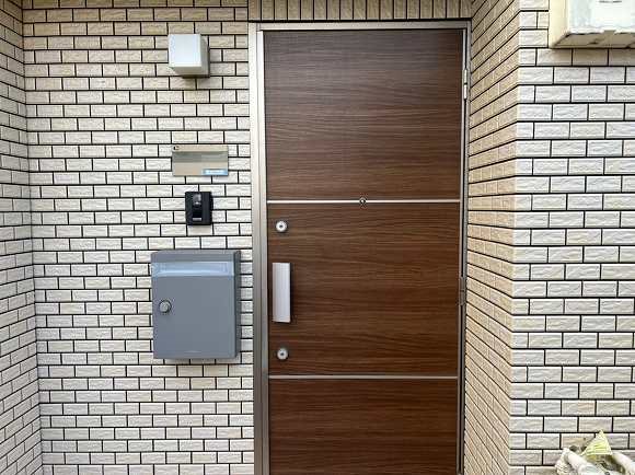 ボヌールカルテット 玄関