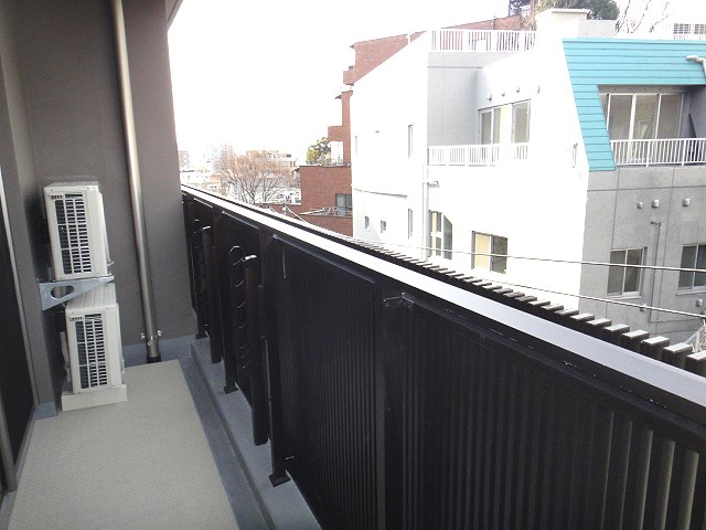 フレンシア大森山王 ベランダ