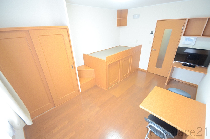 レオパレス咲樹 ベッドルーム