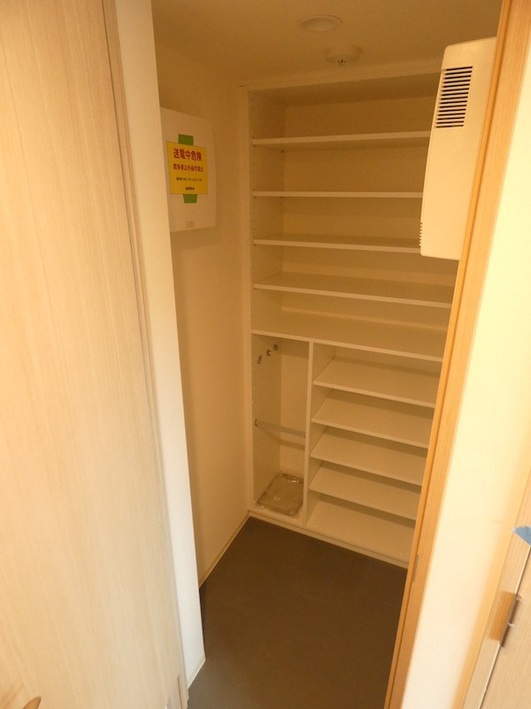 プライマル品川大井町 玄関