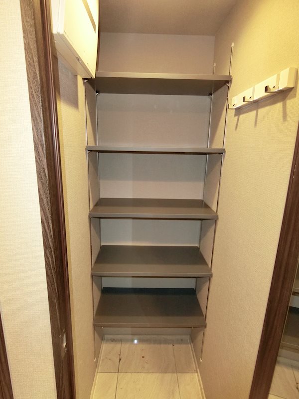 エスティメゾン大森  玄関