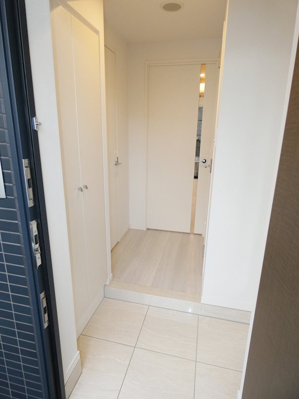 スカイコートプライム大井町 玄関