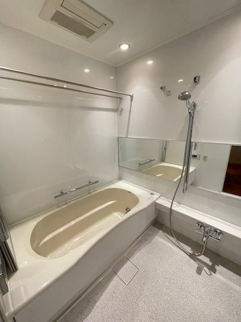 ナビューレ横浜タワーレジデンス 風呂画像