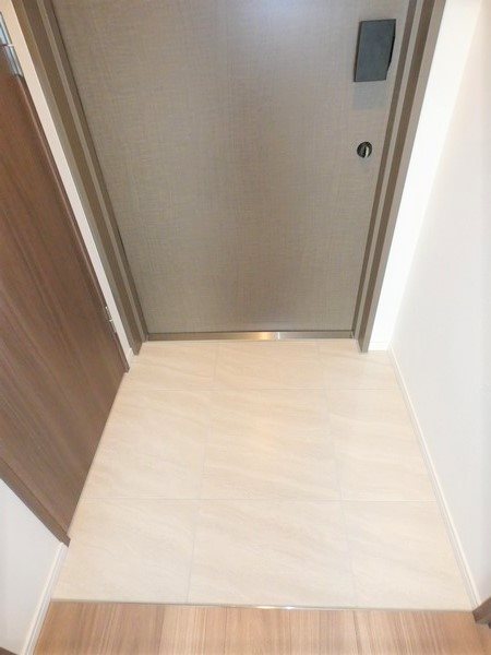 J.GRAN Court 品川西大井 WEST   玄関