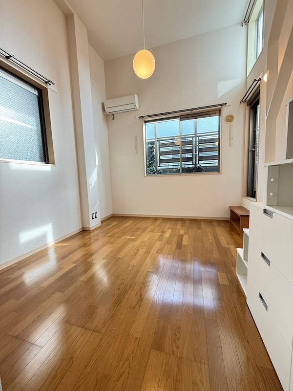 リリーレジデンス  リビング