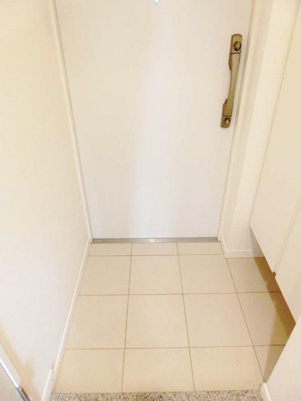 レジディア大森Ⅱ 玄関