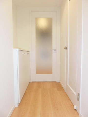 メーゾン俊3rd  玄関