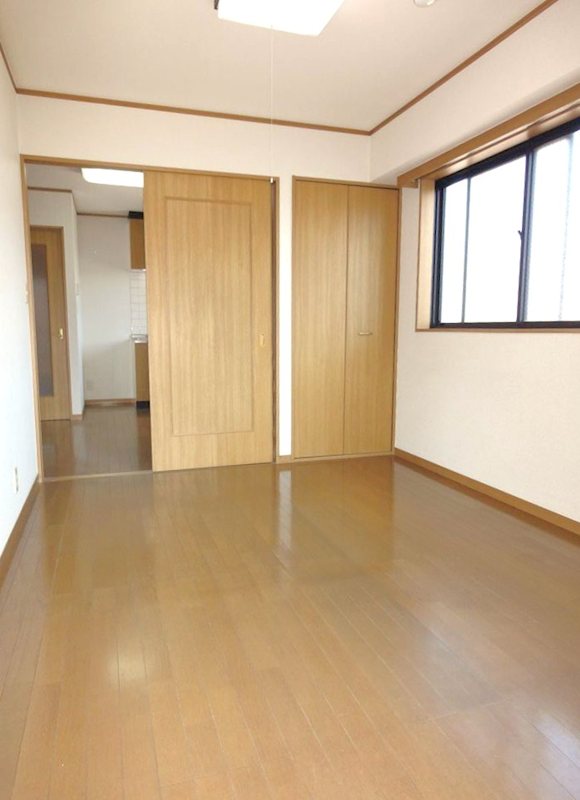 パレスフロラシオン  ベッドルーム