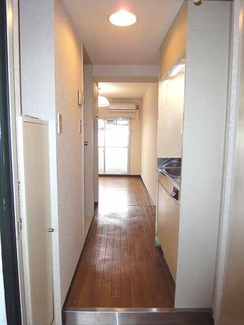 スカイコート品川第2 玄関