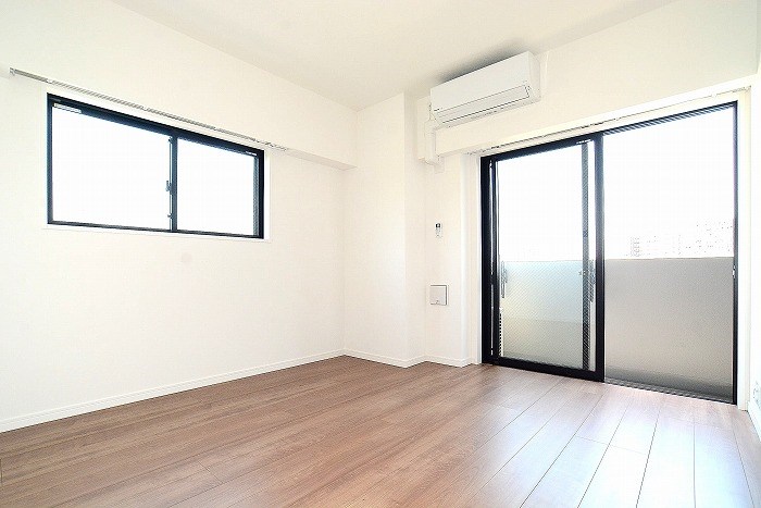 グランドコンシェルジュ大森本町Ⅱアジールコート リビング