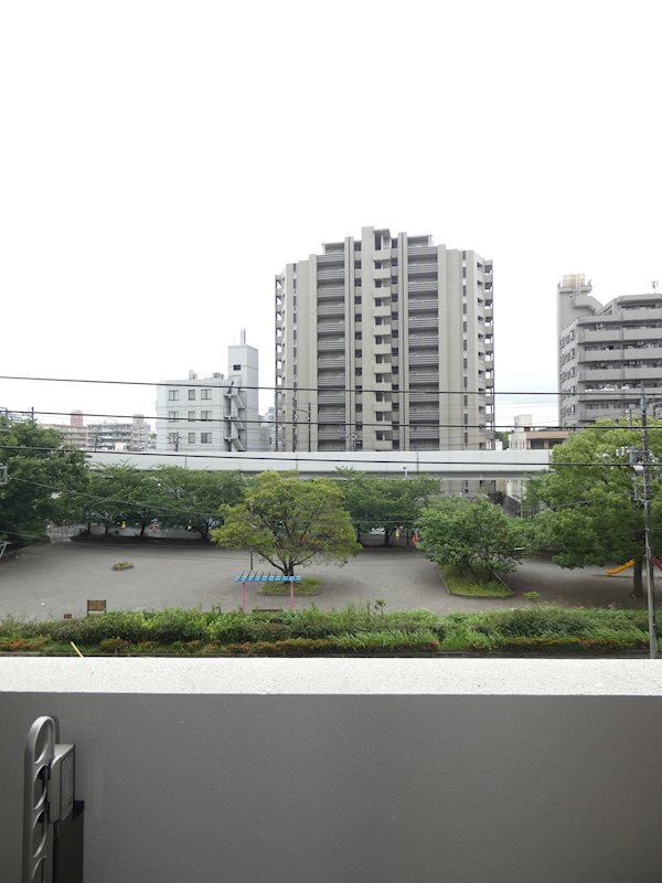 メゾンドアーク南大井 ベランダ