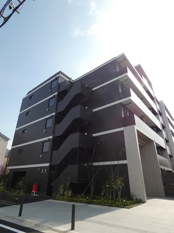 コンフォリア二葉 211号室 外観