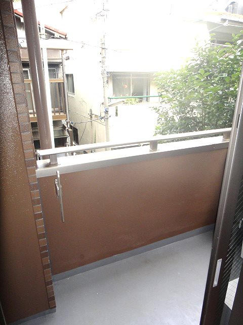 グリュック リーリエ ベランダ