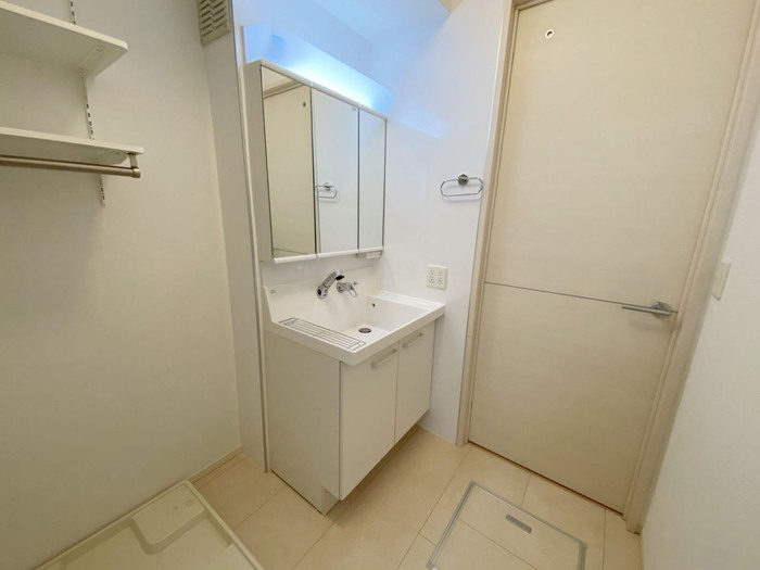 CRAPE MYRTLE 駒沢公園通り その他2