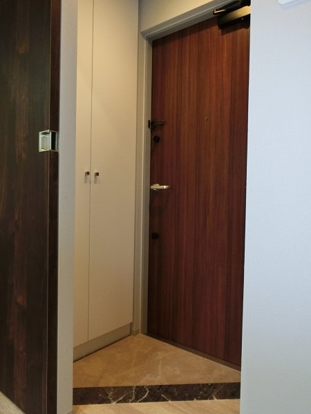 ZOOM都立大学 玄関