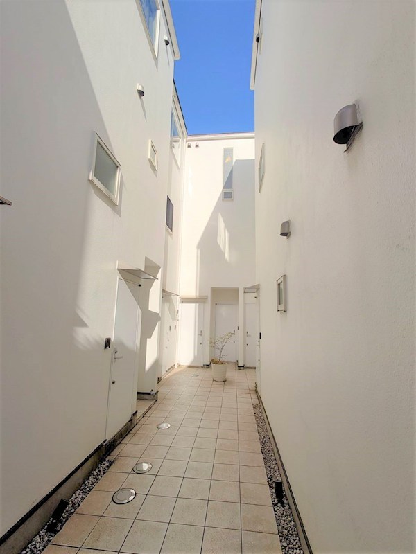 コートブラン 203号室 外観