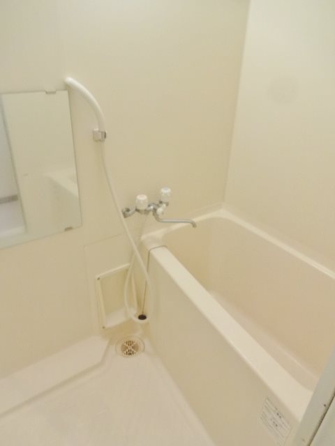 メゾン・ド・ゼファー 風呂画像