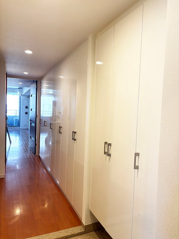 パシフィックレジデンス目黒本町 玄関