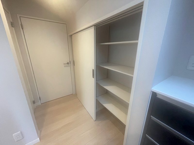 レスポワール祐天寺 玄関