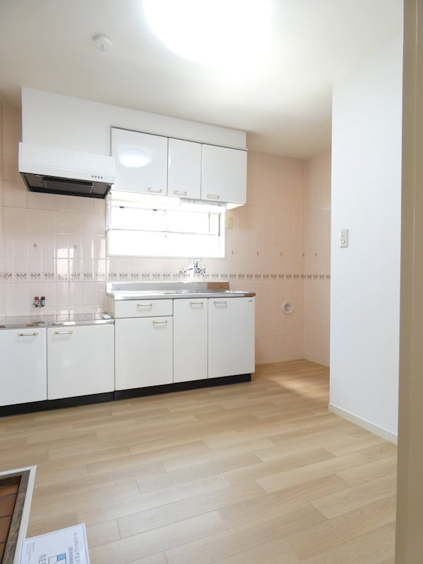 エレガンスST リビング