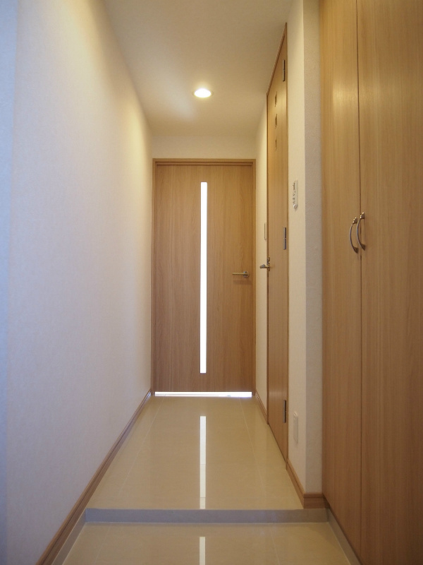 ルーブル南馬込伍番館 玄関