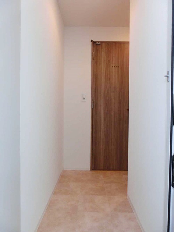 クレヴィスタ大森西 玄関