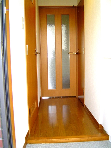 アミーゴ仲六郷 玄関