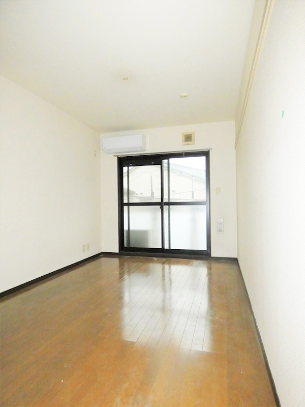 ソレイユ大井 リビング