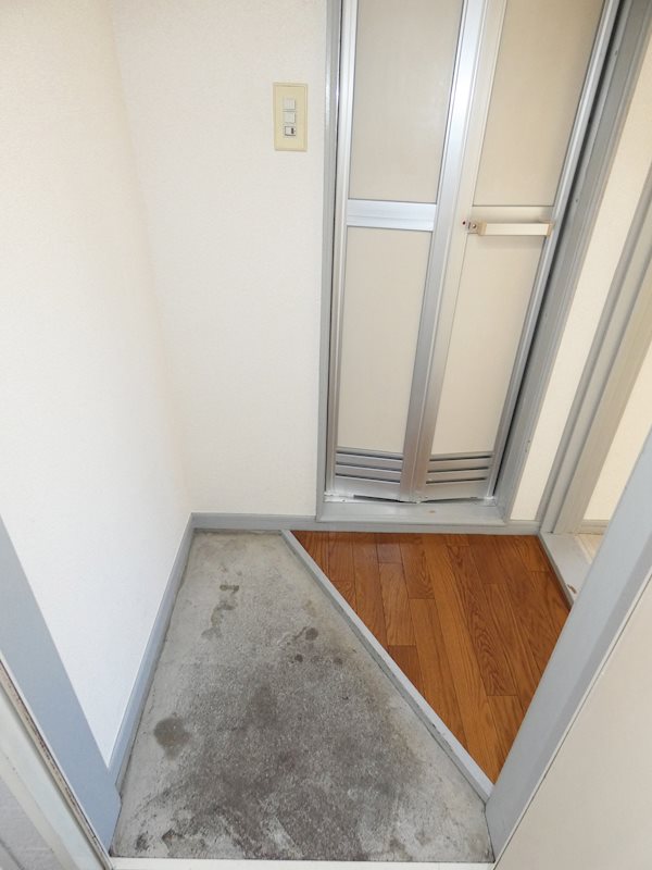 スターハイツ 玄関