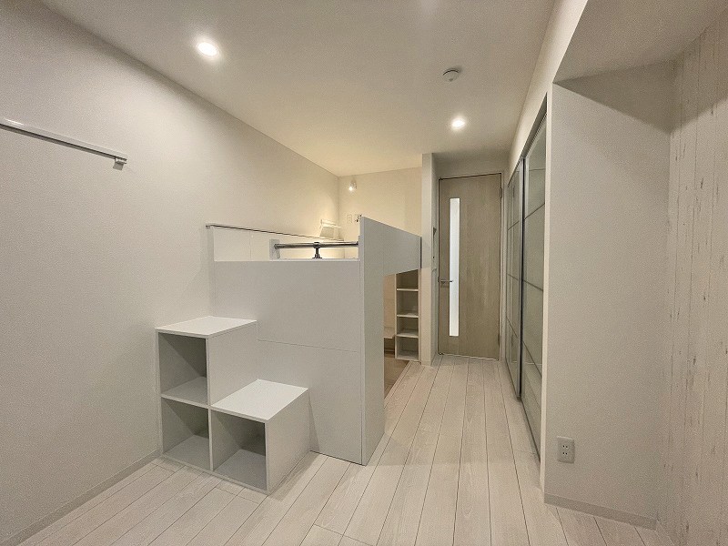 Aphrodite リビング