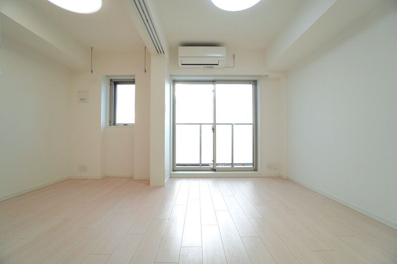 ラティエラ品川西大井  リビング